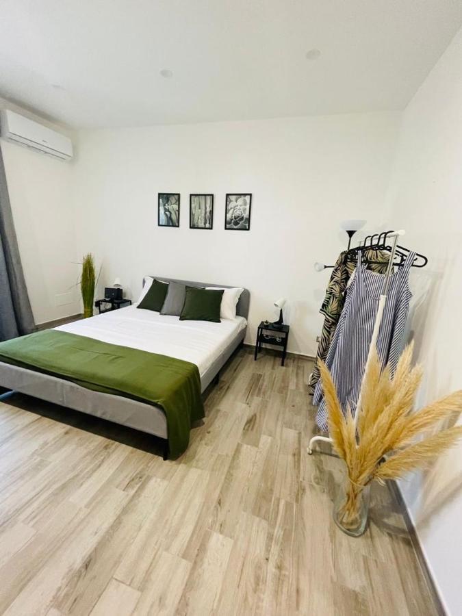 Casa Vacanze Dai Nonni Sorrento Apartment ภายนอก รูปภาพ